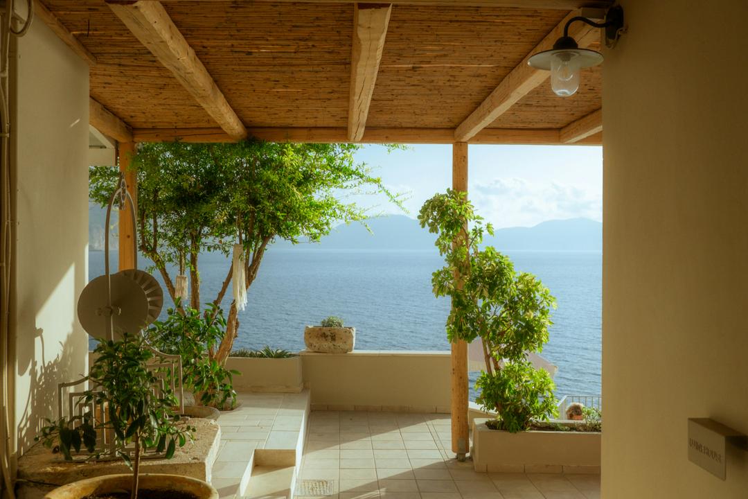 Tropical paradise villa